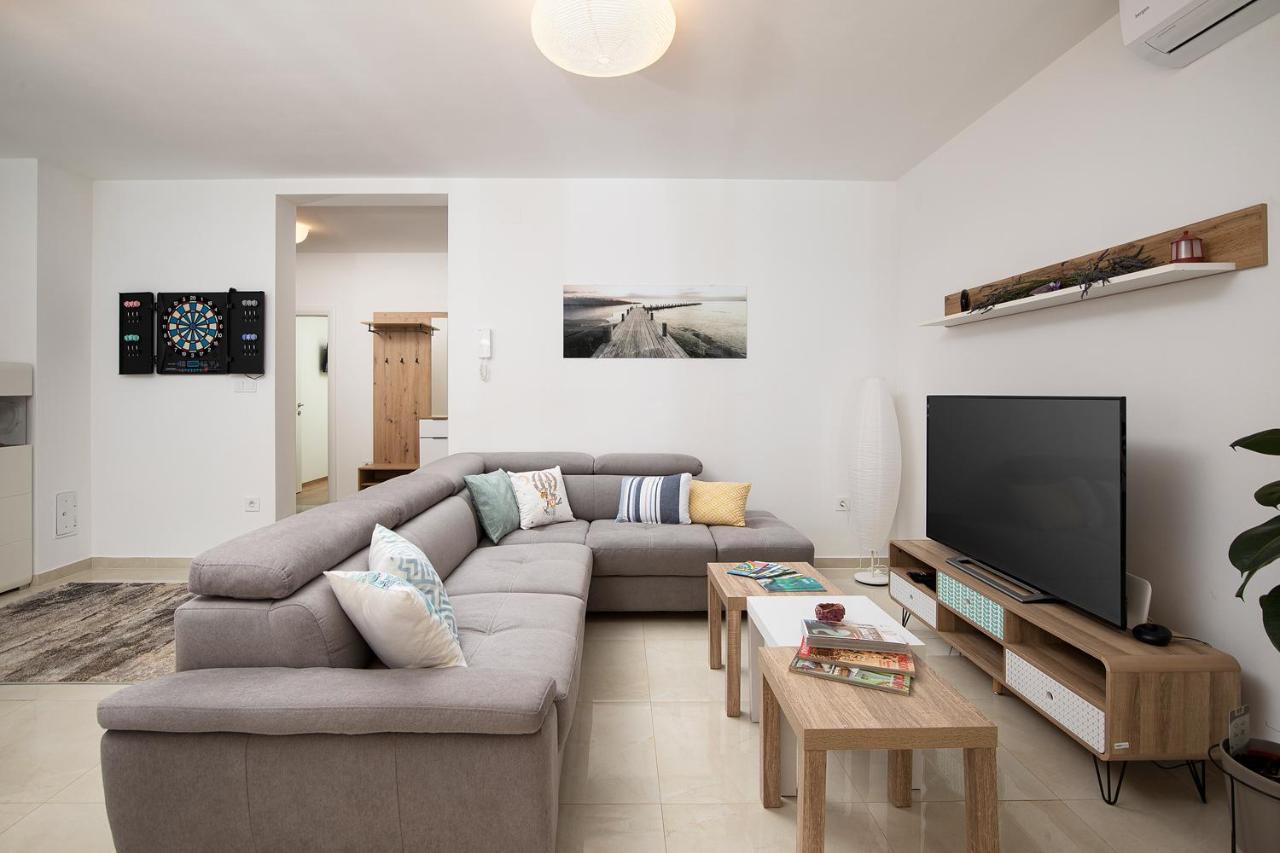 Apartment J&E Medulin Eksteriør billede